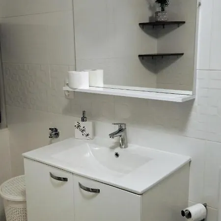 Baratula Apartment Murter